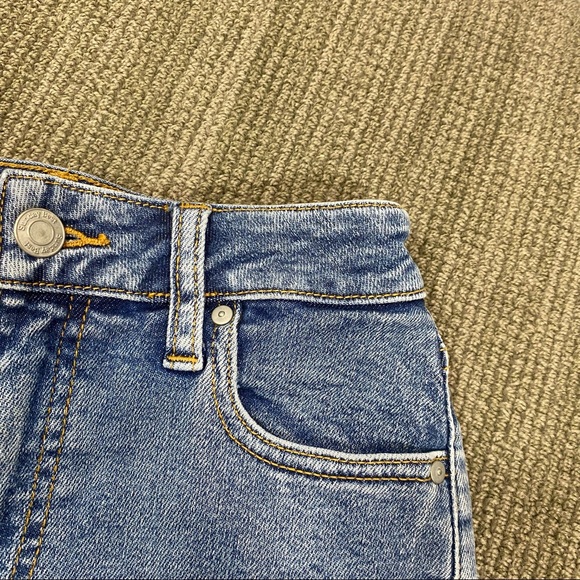 Sunday Best Denim Shorts - Picture 9 of 10